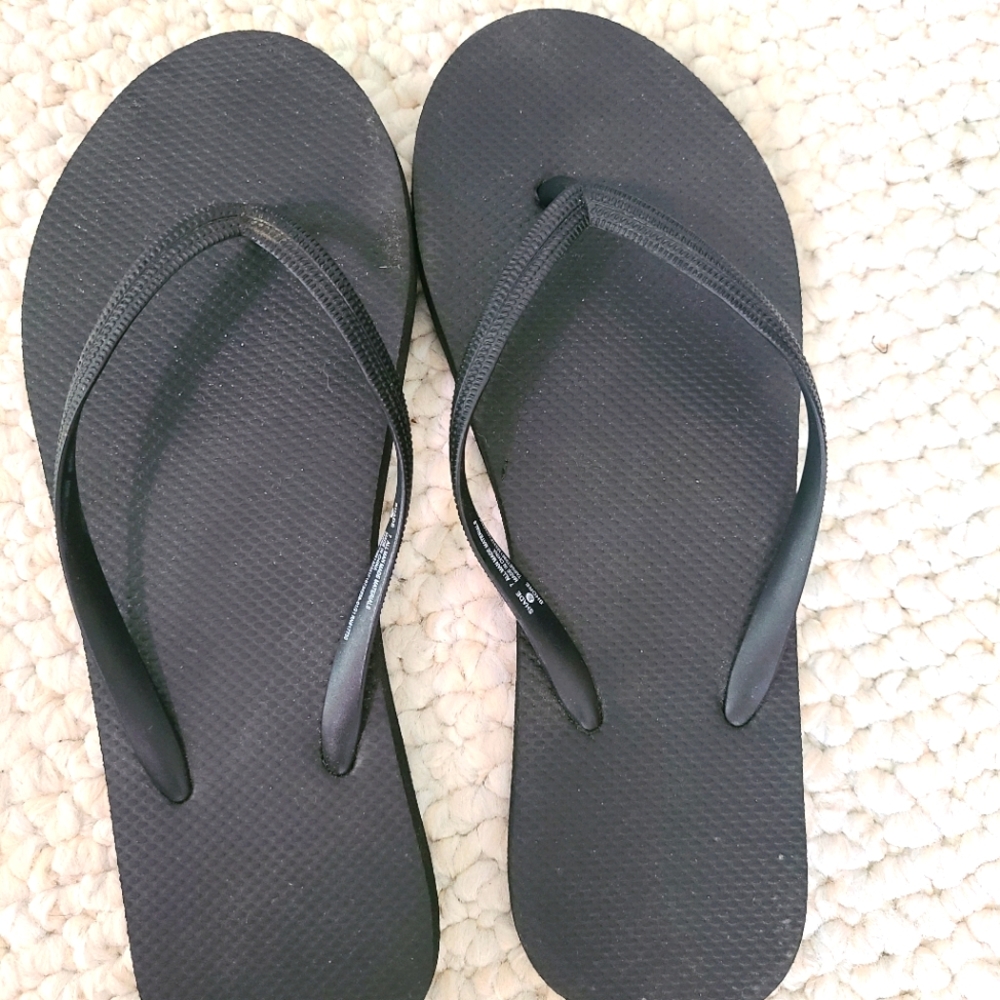 Black flip flops